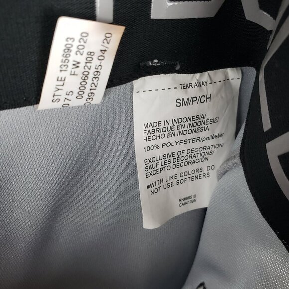 NWT Under Armour Vanish Softball Pants Cropped Gray Style 1356903 Size Small - Picture 7 of 7